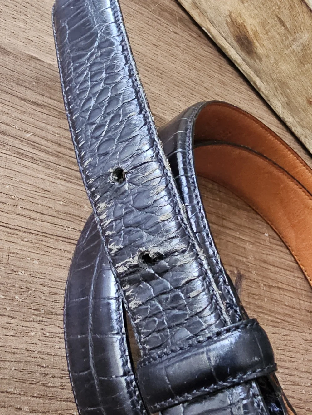 POLO RALPH LAUREN EMBOSSED ALLIGATOR PATTERN LEATHER Black Belt‎ Mens Sz 40 Flaw